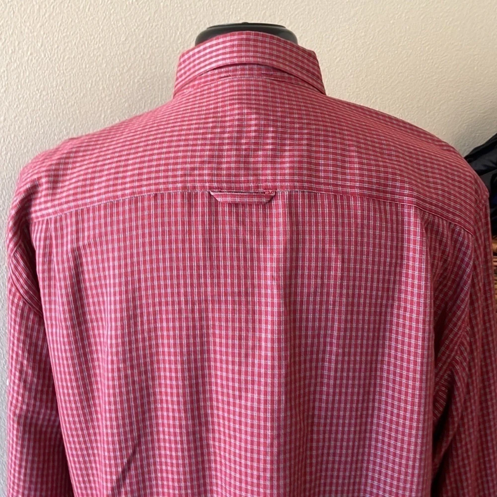 THE North Face Button Down Shirt Size Large